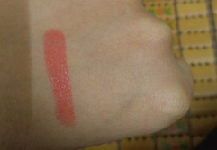 拉格貝爾唇膏多少錢(qián)?拉格貝爾唇膏專柜價(jià)格