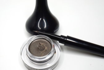 魔法森林眼線膏好用嗎？魔法森林眼線膏會(huì)暈嗎？