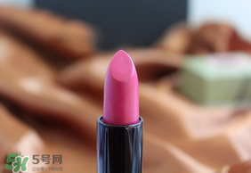 km唇膏孕婦可以用嗎？km唇膏好不好？