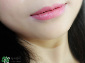 km唇膏孕婦可以用嗎？km唇膏好不好？