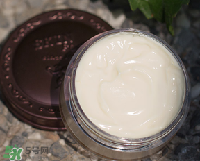 思親膚眼霜怎么樣？skin food眼霜適合年齡