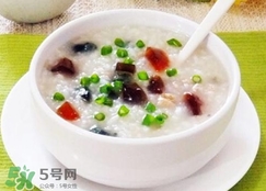 皮蛋瘦肉粥的營養(yǎng)價(jià)值 皮蛋瘦肉粥的功效與作用及做法 皮蛋瘦肉粥的營養(yǎng)價(jià)值 皮蛋瘦肉粥的功效與作用及做法