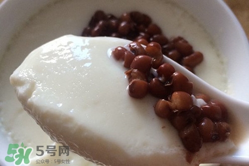 吃雙皮奶會(huì)胖嗎?雙皮奶的熱量高嗎 吃雙皮奶會(huì)胖嗎?雙皮奶的熱量高嗎