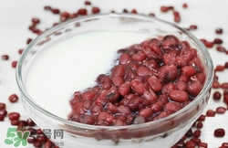 雙皮奶的營(yíng)養(yǎng)價(jià)值有哪些?功效作用是什么 雙皮奶的營(yíng)養(yǎng)價(jià)值有哪些?功效作用是什么