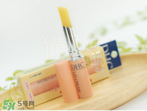 唇膏為什么要含防曬？防曬唇膏有什么好處？