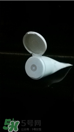 理膚泉b5正確使用方法_理膚泉b5修護霜怎么用 理膚泉b5正確使用方法_理膚泉b5修護霜怎么用