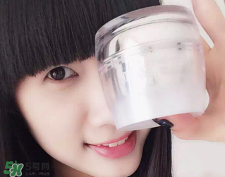 素顏霜會脫妝嗎？素顏霜會不會脫妝？