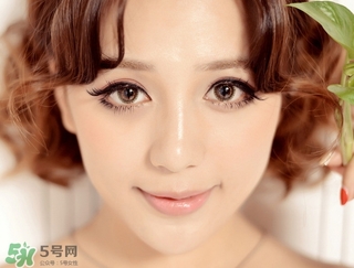 鼻翼兩側長粉刺是什么原因?鼻翼兩側長粉刺怎么辦? 鼻翼兩側長粉刺是什么原因?鼻翼兩側長粉刺怎么辦?