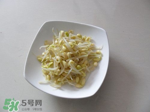 產婦可以吃黃豆芽嗎?產婦吃黃豆芽下奶嗎 產婦可以吃黃豆芽嗎?產婦吃黃豆芽下奶嗎