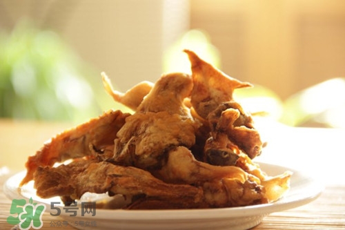 椒鹽蘑菇怎么做好吃?椒鹽蘑菇的做法大全 椒鹽蘑菇怎么做好吃?椒鹽蘑菇的做法大全