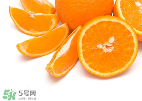 橙子吃多了會怎么樣？橙子吃多了皮膚會變黃嗎？