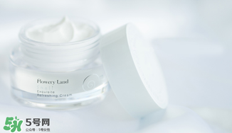 花肌粹素顏霜怎么樣？花肌粹素顏霜好用嗎？