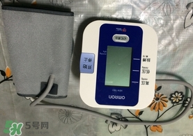 歐姆龍電子血壓計怎么樣?準(zhǔn)不準(zhǔn)?好用嗎?