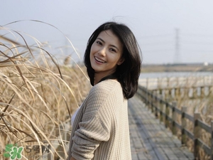 雌激素可以讓皮膚變好嗎?雌激素可以長(zhǎng)期吃嗎? 雌激素可以讓皮膚變好嗎?雌激素可以長(zhǎng)期吃嗎?