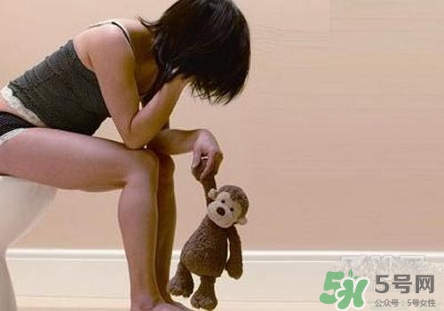 巴豆可以治療便秘嗎？便秘可以吃巴豆嗎？