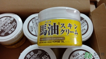 北海道馬油能擦臉嗎？loshi馬油可以涂臉嗎