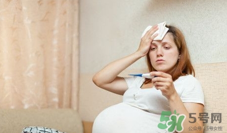 懷孕1個(gè)月體溫低怎么回事?懷孕1個(gè)月體溫低正常嗎? 懷孕1個(gè)月體溫低怎么回事?懷孕1個(gè)月體溫低正常嗎?