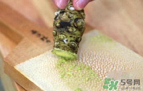 芥末可以吃多嗎？芥末吃多了會(huì)怎么樣？