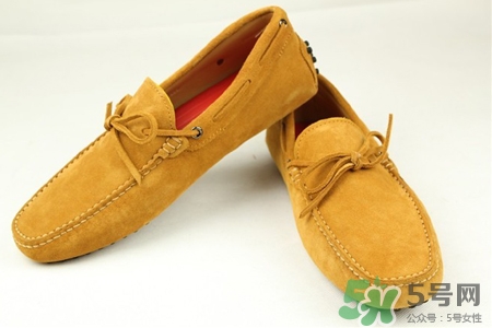 冬天穿豆豆鞋要穿襪子嗎？冬天豆豆鞋穿什么襪子？