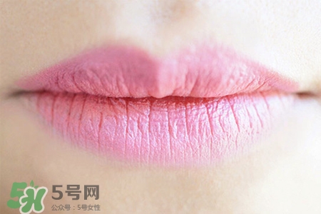 上火嘴角為什么會爛？上火嘴角爛了怎么辦？