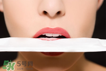 上火嘴角為什么會爛？上火嘴角爛了怎么辦？