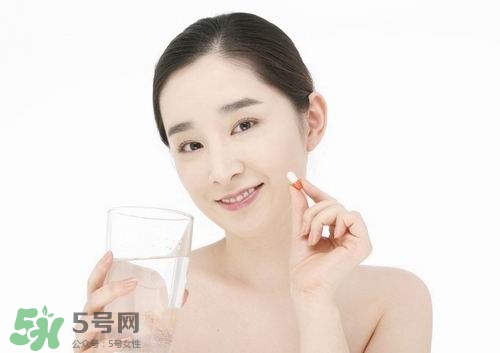 吃感冒藥能喝牛奶嗎?用牛奶吃藥會(huì)影響效果嗎? 吃感冒藥能喝牛奶嗎?用牛奶吃藥會(huì)影響效果嗎?