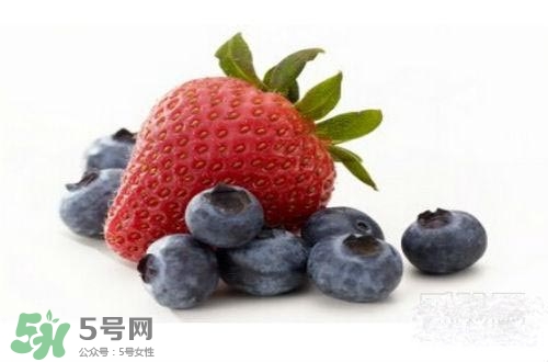 長痘痘補充什么維生素？長痘痘補充維生素b嗎？