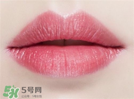 caremille珂曼新款細管唇膏色號 珂曼新款細管唇膏試色 caremille珂曼新款細管唇膏色號 珂曼新款細管唇膏試色