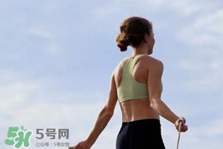 冬天跳繩可以減肥嗎？冬季跳繩瘦身的正確方法