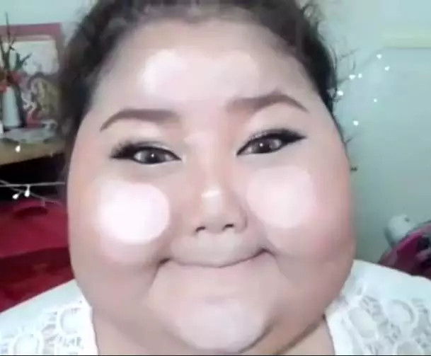 臉胖怎么化妝好看？臉大怎么化妝好看