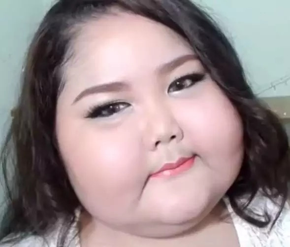 臉胖怎么化妝好看？臉大怎么化妝好看