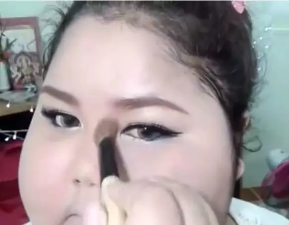 臉胖怎么化妝好看？臉大怎么化妝好看