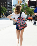 女雙肩包什么牌子的好？女雙肩包哪個牌子好看？