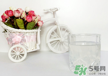 女生適合喝什么酒？什么酒適合女生喝？