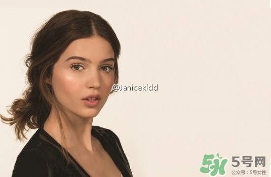 bobbi brown2017春季彩妝有哪些？芭比布朗2017春季彩妝價(jià)格