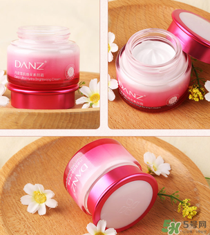 丹姿雪肌煥采素顏霜怎么樣？丹姿雪肌煥采素顏霜好用嗎？