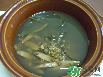 甘草熬水止咳化痰嗎?甘草熬水功效 甘草熬水止咳化痰嗎?甘草熬水功效