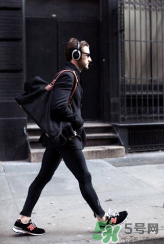 過年男生穿什么衣服？過年男生穿衣搭配