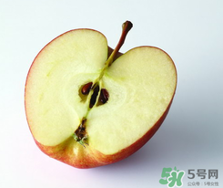切開的蘋果為什么會變色？切開的蘋果怎樣才不變色？
