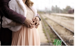 春節(jié)孕婦穿什么衣服？過年孕婦穿什么衣服？