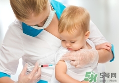 新生兒多少天打預(yù)防針?新生兒什么時(shí)候打預(yù)防針? 新生兒多少天打預(yù)防針?新生兒什么時(shí)候打預(yù)防針?