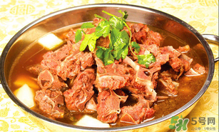 羊蝎子火鍋好吃嗎？羊蝎子火鍋涮什么好吃？