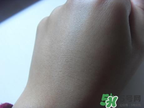 雙妹粉嫩膏怎么用？雙妹粉嫩膏使用方法