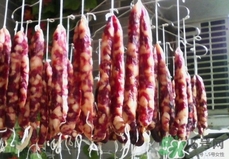 臘腸怎么晾曬?如何曬臘腸?臘腸要曬多久? 臘腸怎么晾曬?如何曬臘腸?臘腸要曬多久?