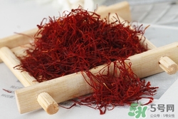 藏紅花可以泡水喝嗎?藏紅花泡水喝的功效 藏紅花可以泡水喝嗎?藏紅花泡水喝的功效