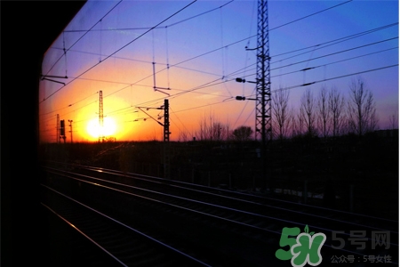 霧霾會(huì)影響高鐵嗎？霧霾天高鐵正常發(fā)車嗎？