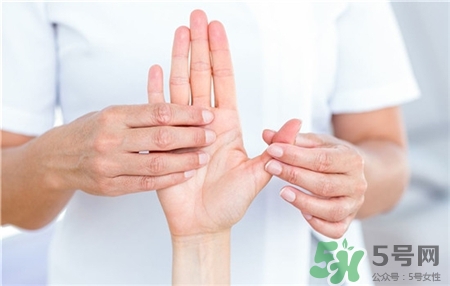 櫻桃酒可以治凍瘡嗎?櫻桃酒治凍瘡怎么樣用? 櫻桃酒可以治凍瘡嗎?櫻桃酒治凍瘡怎么樣用?