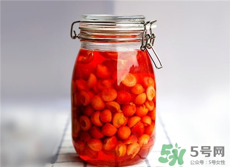 櫻桃酒可以治凍瘡嗎?櫻桃酒治凍瘡怎么樣用? 櫻桃酒可以治凍瘡嗎?櫻桃酒治凍瘡怎么樣用?