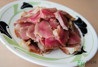 腌咸肉一斤肉放多少鹽？腌咸肉一斤肉放鹽比例