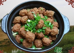 一顆肉丸子的熱量是多少？哪種做法的肉丸子熱量最低？